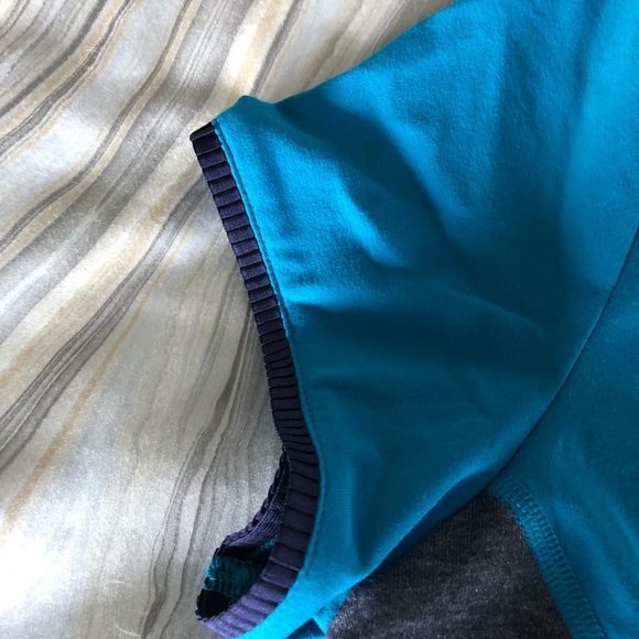Excellent Condition Lucy Workout Athletic Top - Picture 5 of 6
